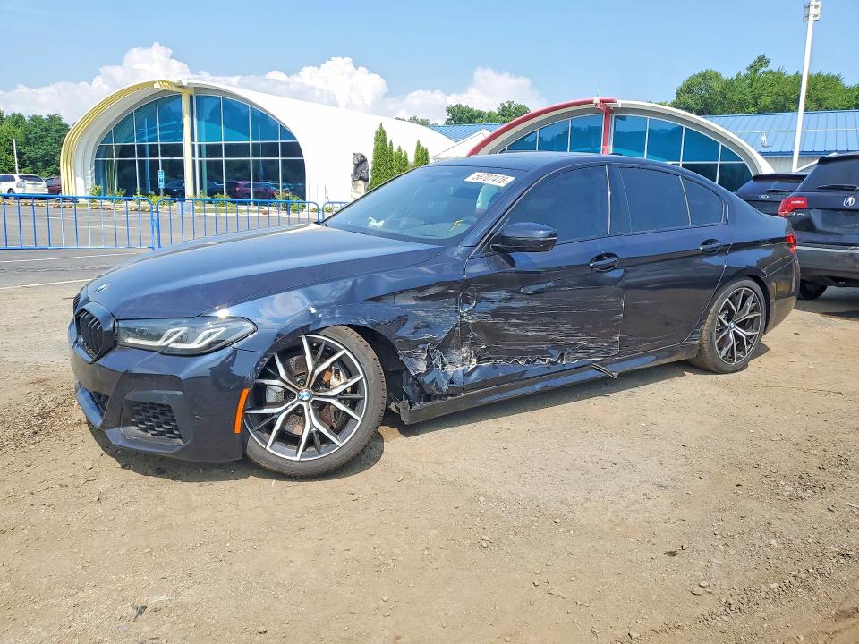 56707476 :رقم المزاد ، WBA73BJ03NWX68735 vin ، 2022 Bmw 540 مزاد بيع