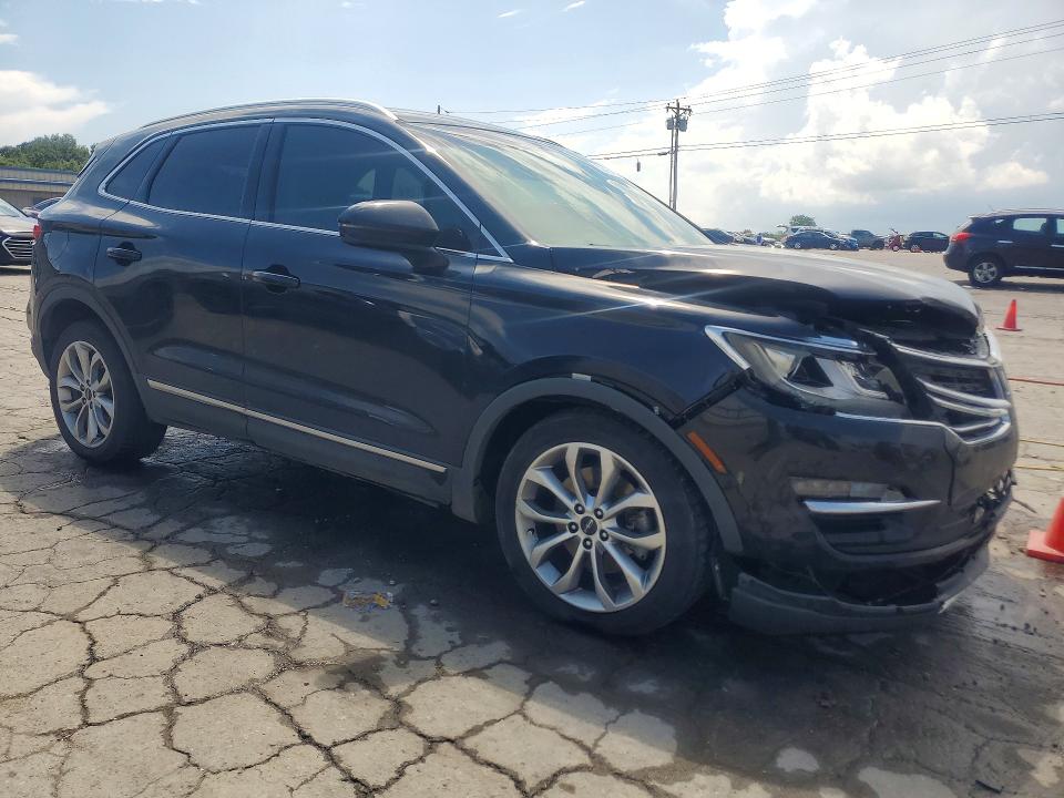 60454186 :رقم المزاد ، 5LMCJ2C96HUL27659 vin ، 2017 Lincoln Mkc مزاد بيع