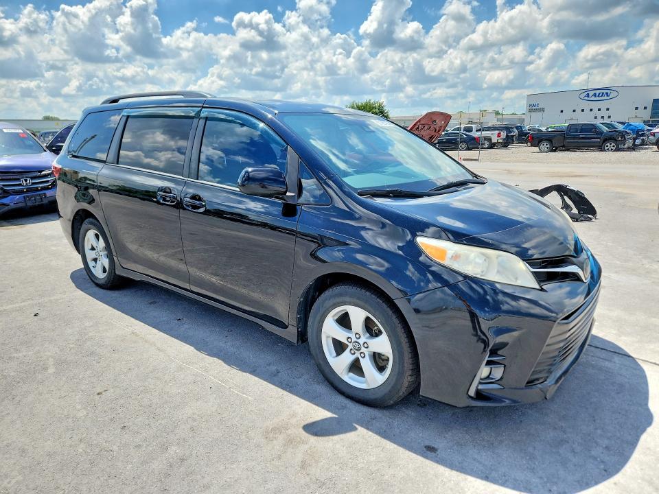 Продаж на аукціоні авто 2018 Toyota Sienna, vin: 5TDKZ3DC7JS959852, номер лоту: 60196796