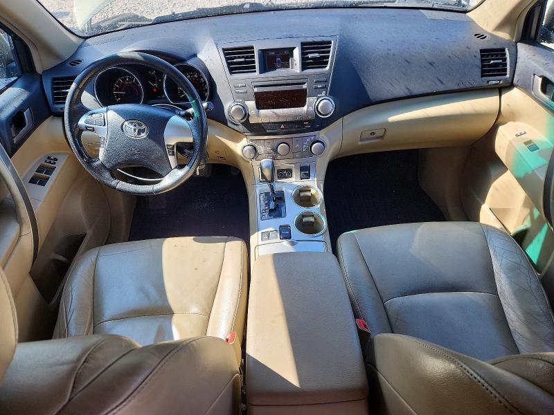 62060986 :رقم المزاد ، 5TDBK3EH5BS070502 vin ، 2011 Toyota Highlander مزاد بيع