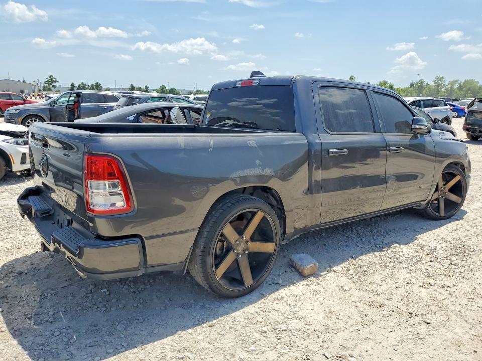 63510956 :رقم المزاد ، 1C6RREFT7LN185867 vin ، 2020 Ram 1500 مزاد بيع