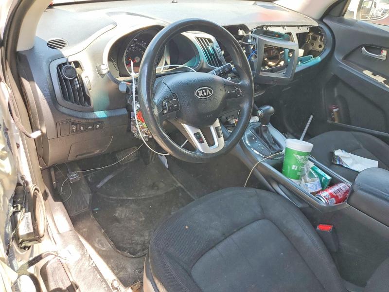 60388436 :رقم المزاد ، KNDPBCA28B7038080 vin ، 2011 Kia Sportage مزاد بيع