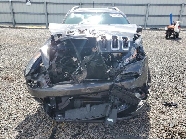 85625875 :رقم المزاد ، 1C4PJLCB7HW535717 vin ، 2017 Jeep Cherokee مزاد بيع