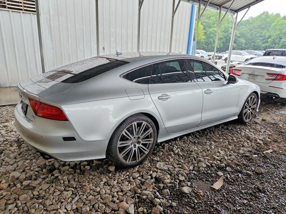 62089456 :رقم المزاد ، WAU2GAFC4DN152283 vin ، 2013 Audi A7 مزاد بيع