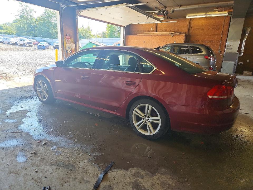 2015 Volkswagen Passat მანქანა იყიდება აუქციონზე, vin: 1VWBV7A3XFC018960, აუქციონის ნომერი: 62577896