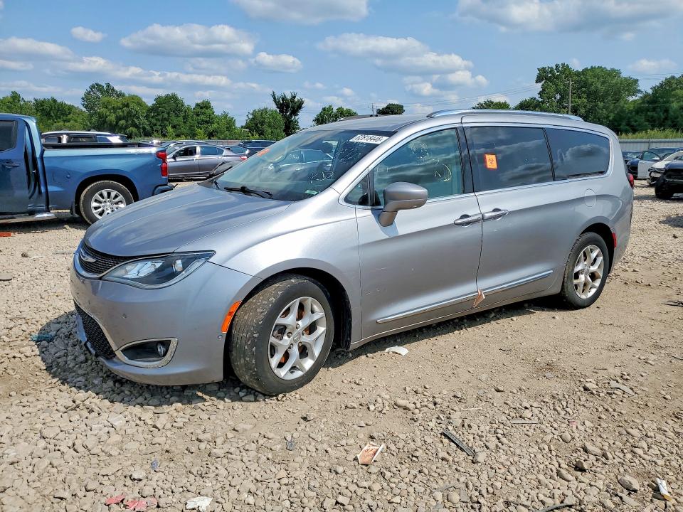 62818446 :رقم المزاد ، 2C4RC1EG1HR506223 vin ، 2017 Chrysler Pacifica مزاد بيع