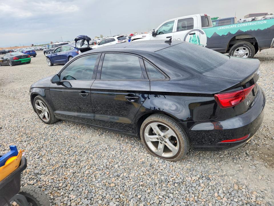 Продаж на аукціоні авто 2018 Audi A3, vin: WAUAUGFF1J1033627, номер лоту: 61889766