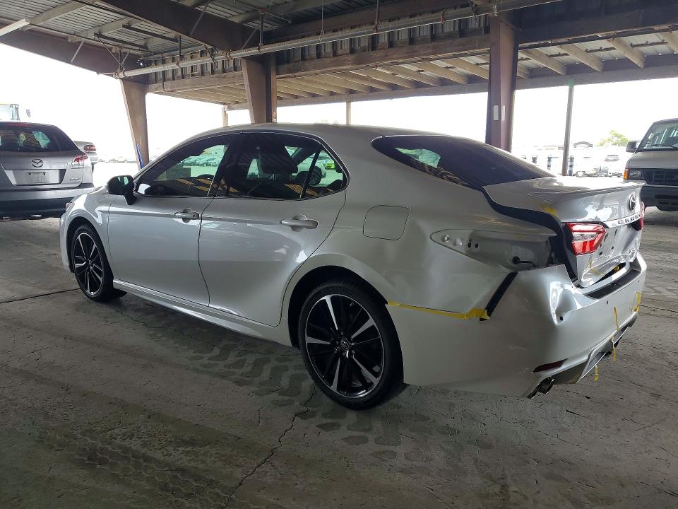 Продажа на аукционе авто 2018 Toyota Camry, vin: 4T1B61HK4JU129092, номер лота: 59962776