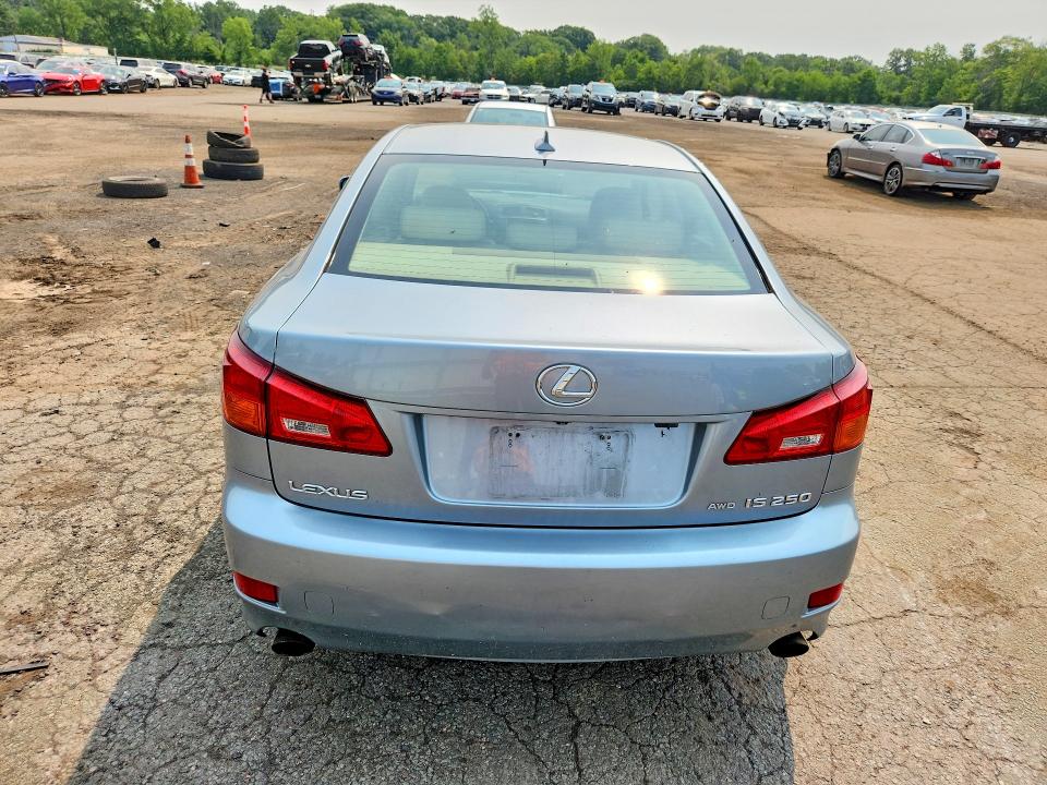 Продажа на аукционе авто 2008 Lexus Is, vin: JTHCK262985024662, номер лота: 61081046