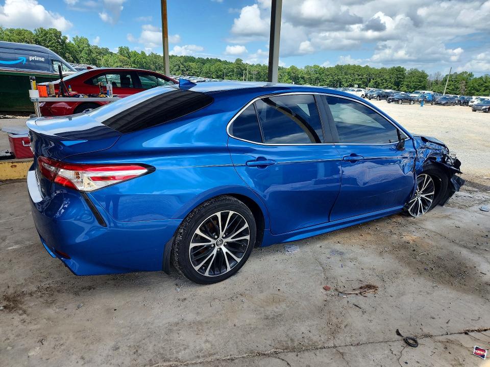 2020 Toyota Camry მანქანა იყიდება აუქციონზე, vin: 4T1G11AK9LU329774, აუქციონის ნომერი: 62157646