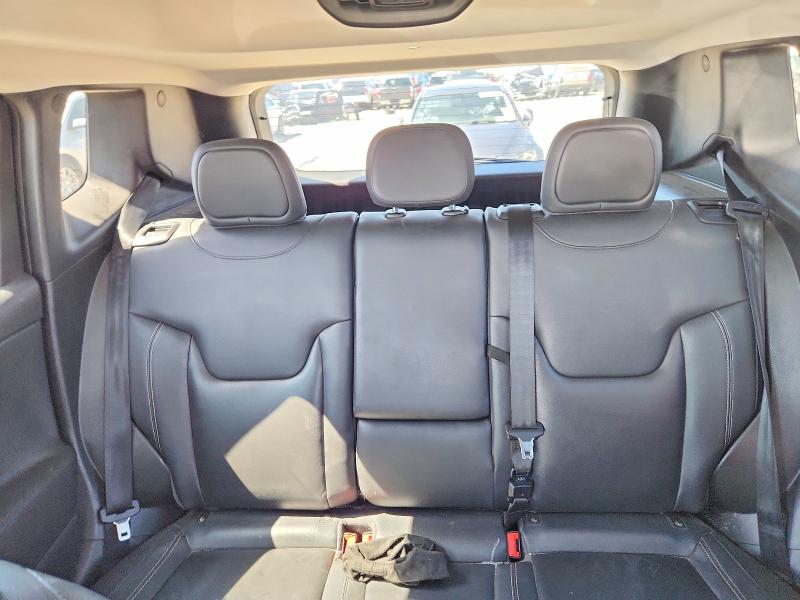 60039116 :رقم المزاد ، ZACCJBDT2GPE12757 vin ، 2016 Jeep Renegade مزاد بيع