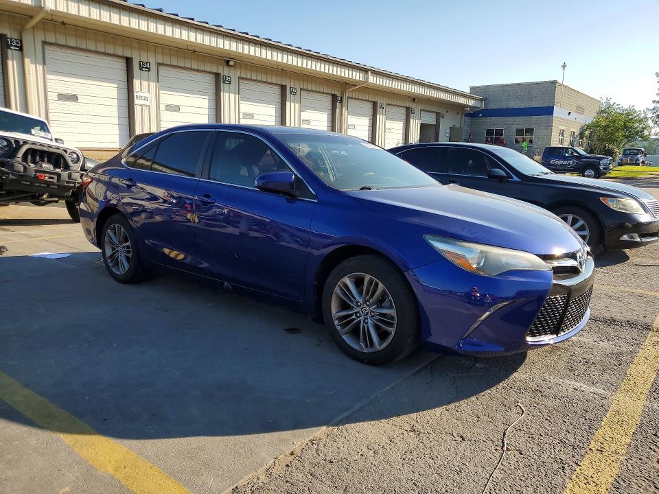 2015 Toyota Camry მანქანა იყიდება აუქციონზე, vin: 4T1BF1FK3FU881389, აუქციონის ნომერი: 62224876