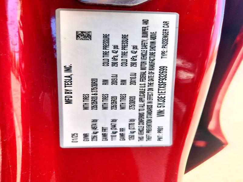 60524296 :رقم المزاد ، 5YJ3E1ETXSF932699 vin ، 2025 Tesla Model 3 مزاد بيع