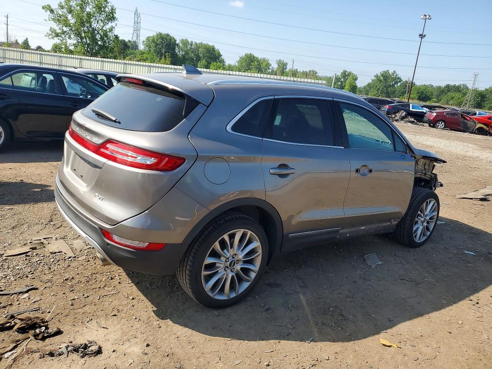 59804536 :رقم المزاد ، 5LMCJ3C92HUL22402 vin ، 2017 Lincoln Mkc مزاد بيع