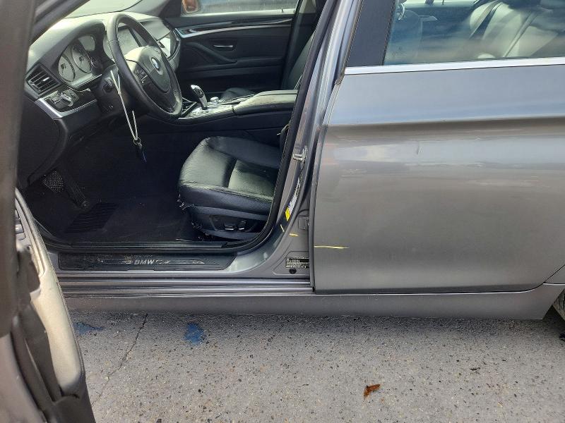 60574766 :رقم المزاد ، WBAXG5C54CDX02377 vin ، 2012 Bmw 528 مزاد بيع