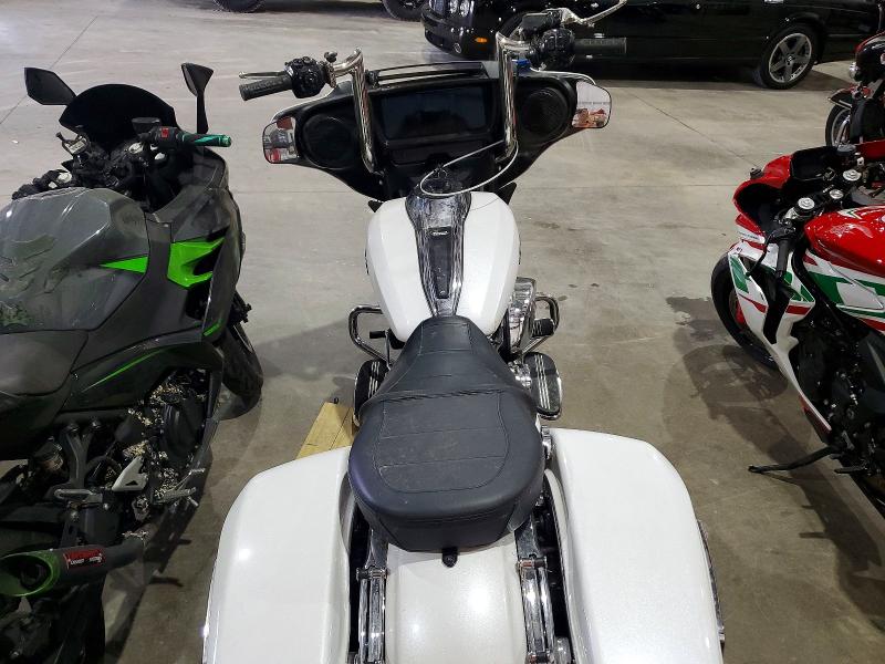 Продажа на аукционе авто 2024 Harley-davidson Flhx, vin: 1HD1KB712RB637786, номер лота: 54260446
