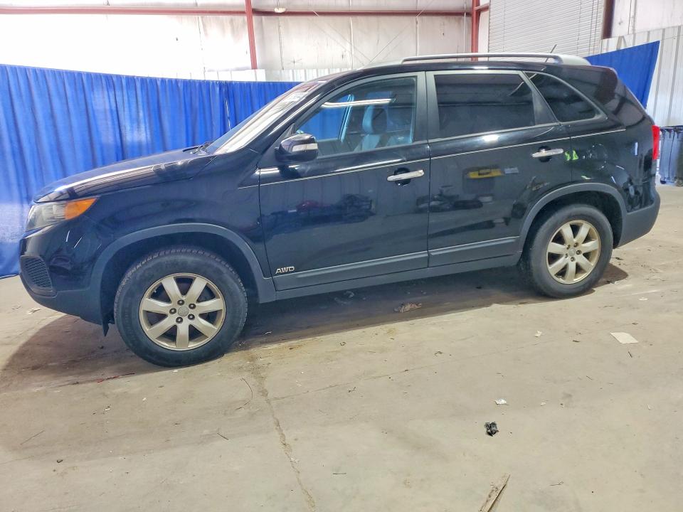 2013 Kia Sorento მანქანა იყიდება აუქციონზე, vin: 5XYKTDA23DG315897, აუქციონის ნომერი: 60980446