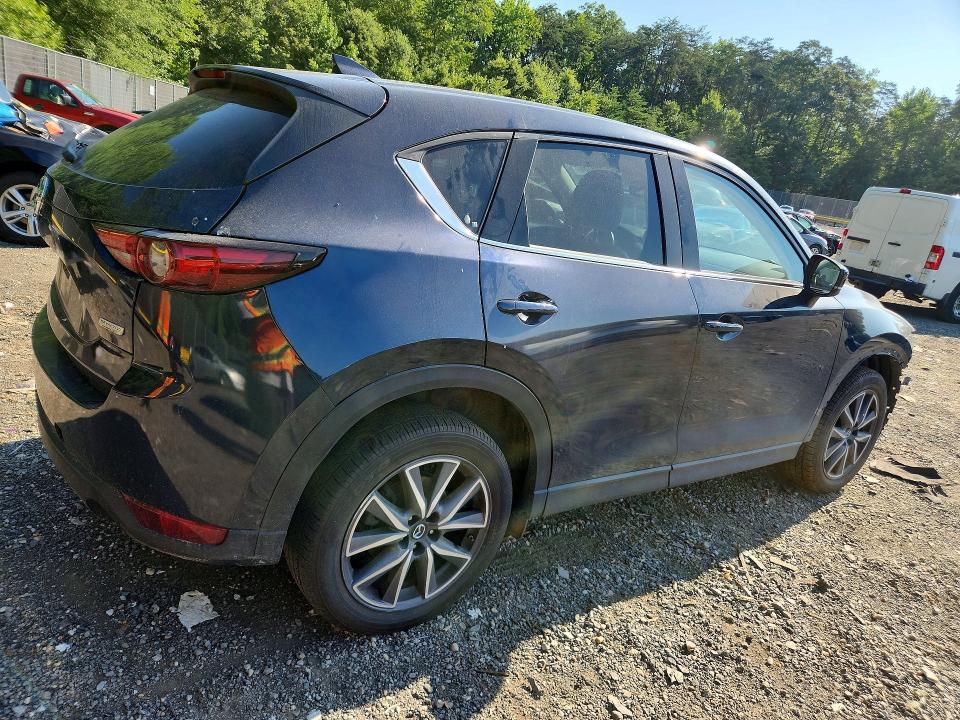 Продаж на аукціоні авто 2018 Mazda Cx-5, vin: JM3KFBDM3J0356130, номер лоту: 60189786