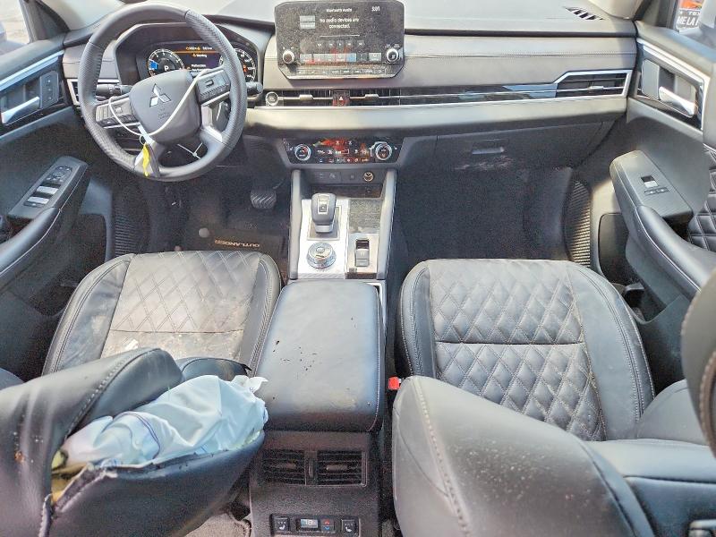 60062726 :رقم المزاد ، JA4J3VA89PZ047962 vin ، 2023 Mitsubishi Outlander مزاد بيع