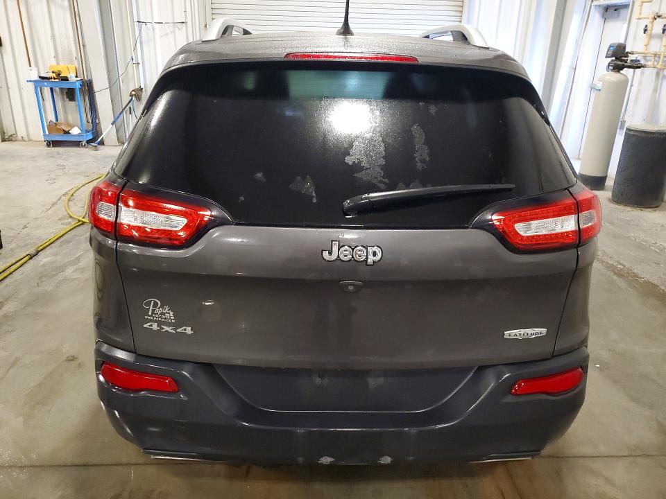 2015 Jeep Cherokee მანქანა იყიდება აუქციონზე, vin: 1C4PJMCS4FW687117, აუქციონის ნომერი: 60720136