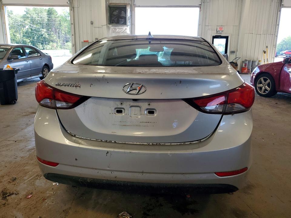 2015 Hyundai Elantra მანქანა იყიდება აუქციონზე, vin: KMHDH4AE8FU240096, აუქციონის ნომერი: 61853996