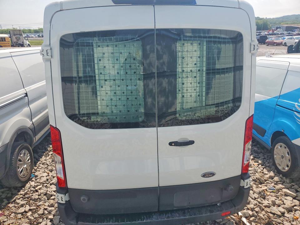 57439146 :رقم المزاد ، 1FTYE1C86LKB78483 vin ، 2020 Ford Transit مزاد بيع