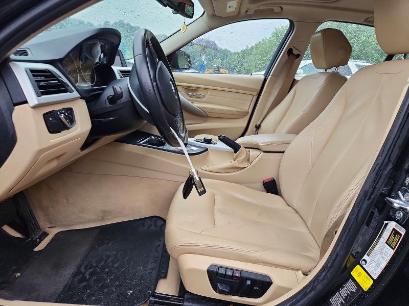 61720676 :رقم المزاد ، WBA3A5C56CF258942 vin ، 2012 Bmw 328 مزاد بيع