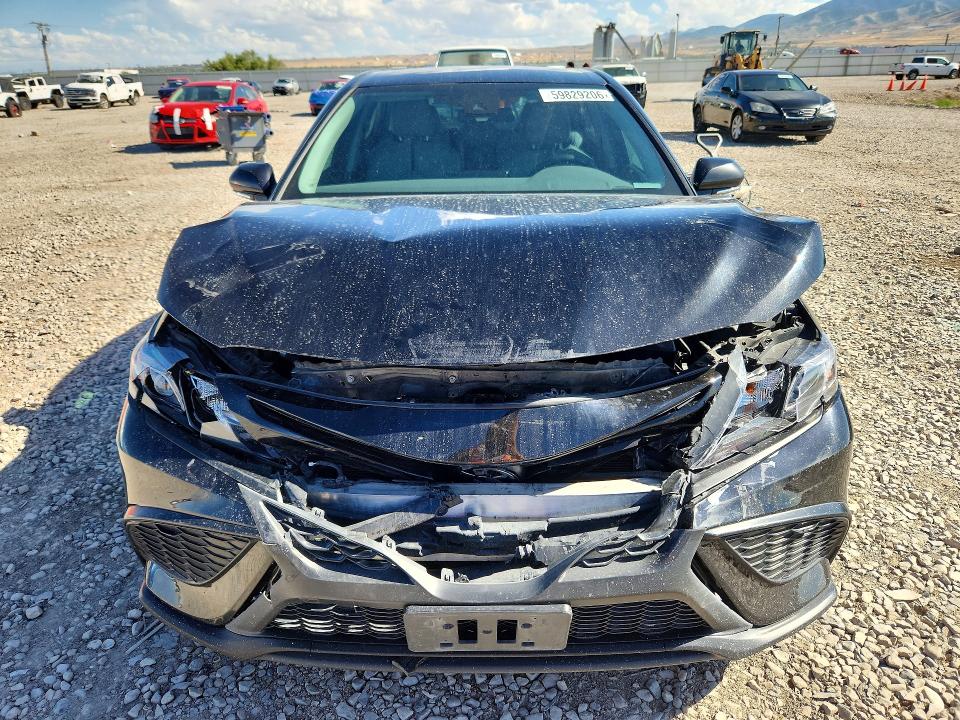 Продаж на аукціоні авто 2022 Toyota Camry, vin: 4T1G11BK8NU064962, номер лоту: 59829206