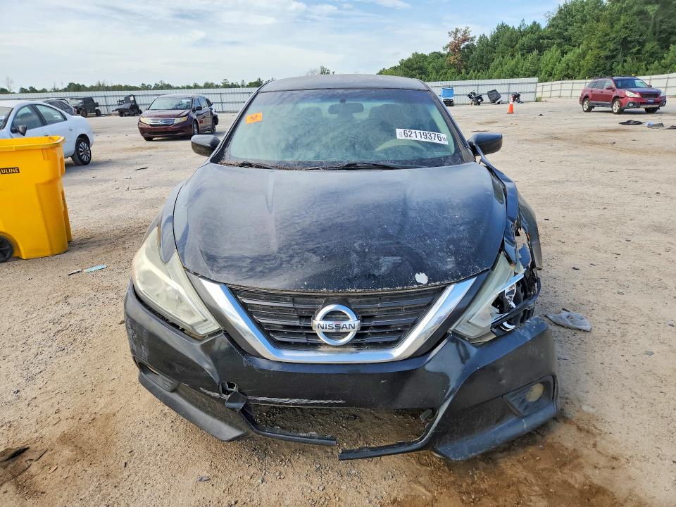 62119376 :رقم المزاد ، 1N4AL3AP1HC155598 vin ، 2017 Nissan Altima مزاد بيع
