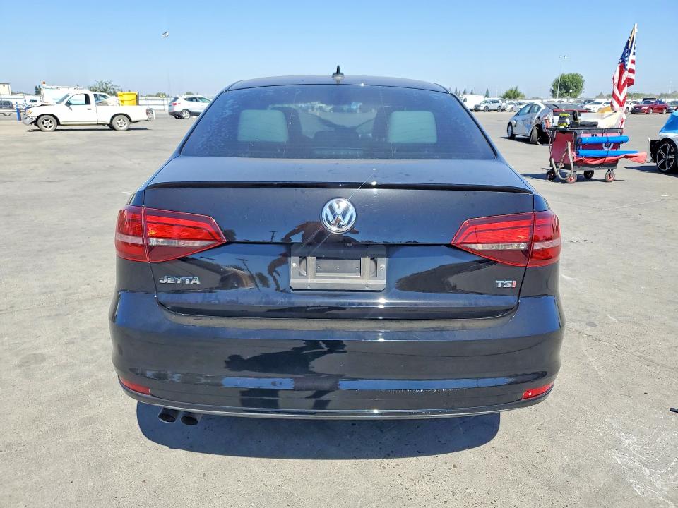 2016 Volkswagen Jetta მანქანა იყიდება აუქციონზე, vin: 3VWD17AJ5GM398339, აუქციონის ნომერი: 63252956