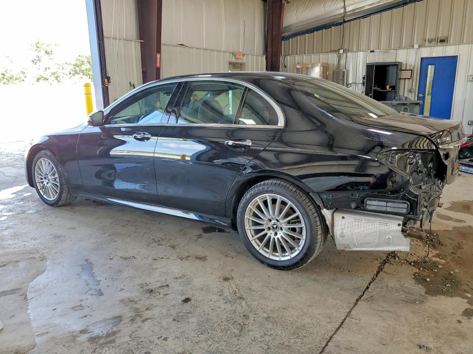 2022 Mercedes-benz E მანქანა იყიდება აუქციონზე, vin: W1KZF8EB7NB056145, აუქციონის ნომერი: 59103226