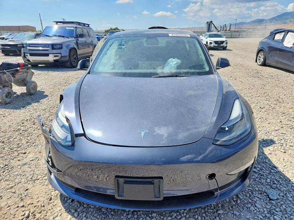 Продажа на аукционе авто 2022 Tesla Model 3, vin: 5YJ3E1ECXNF231939, номер лота: 61633536