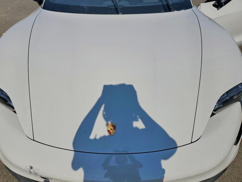 60963066 :رقم المزاد ، WP0AC2Y14MSA63409 vin ، 2021 Porsche Taycan مزاد بيع