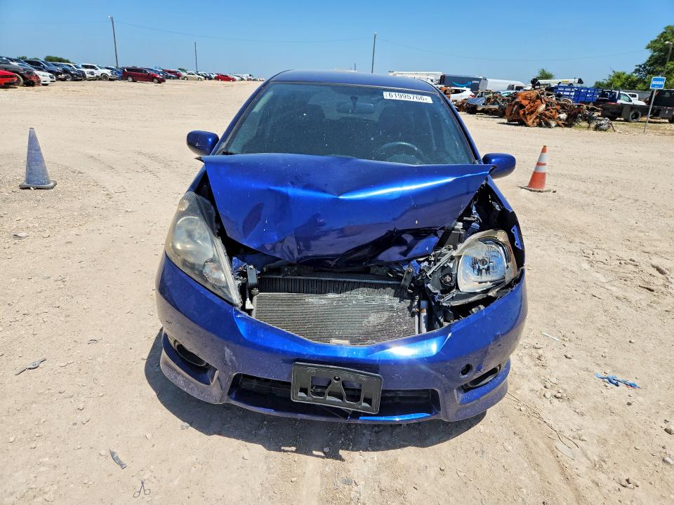 2013 Honda Fit მანქანა იყიდება აუქციონზე, vin: JHMGE8H64DC073611, აუქციონის ნომერი: 61995766