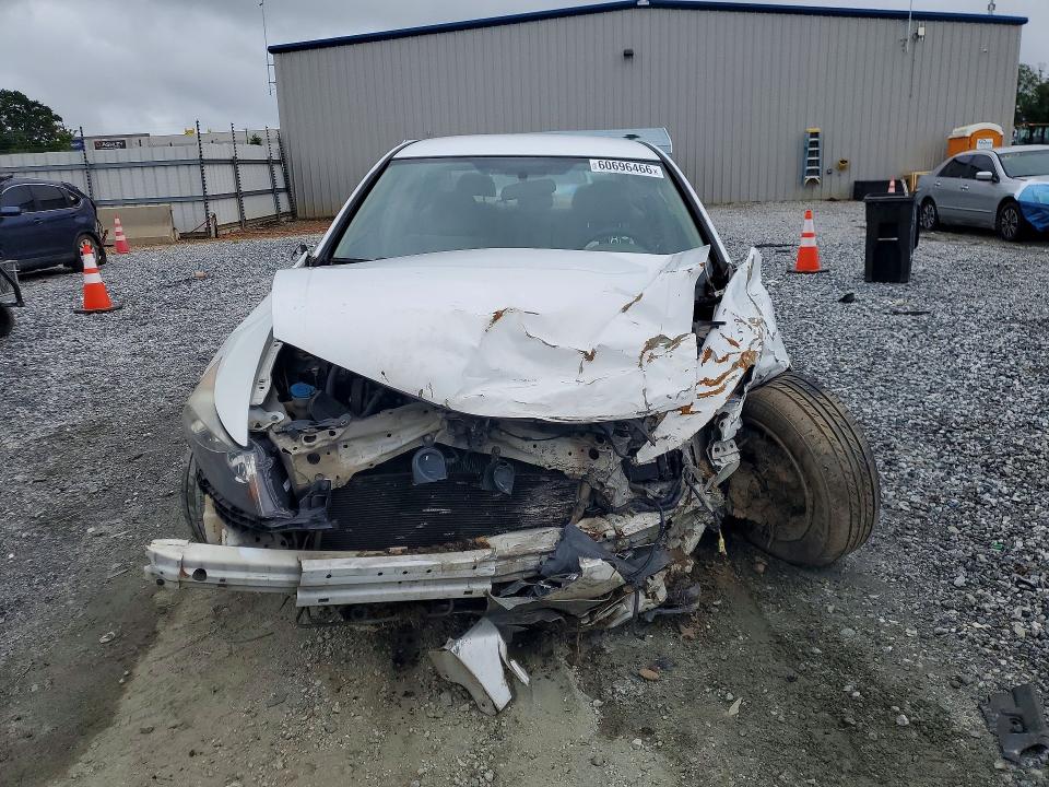 60696466 :رقم المزاد ، 1HGCP26448A144947 vin ، 2008 Honda Accord مزاد بيع