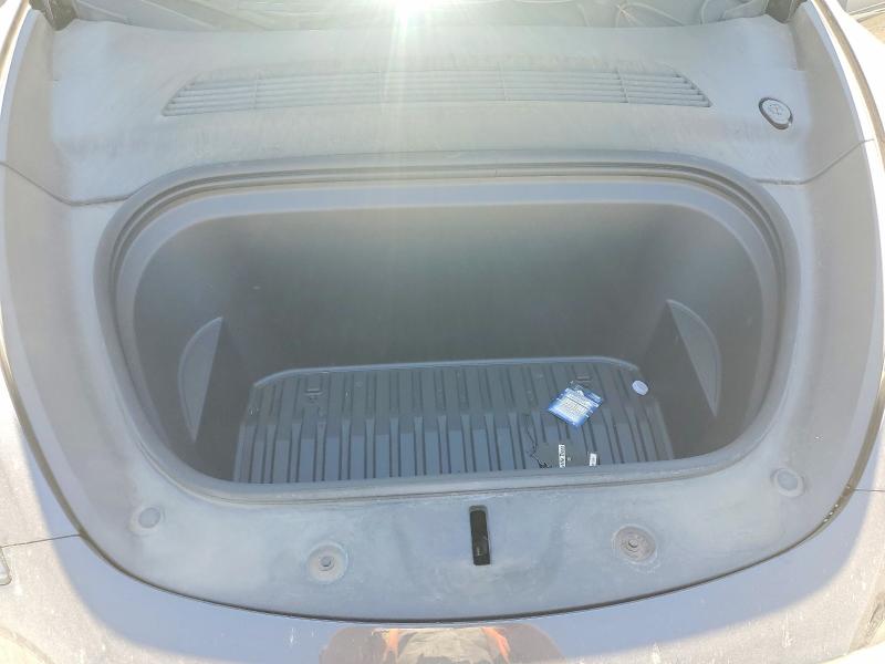 60656596 :رقم المزاد ، 7SAYGDED9RF118244 vin ، 2024 Tesla Model Y مزاد بيع