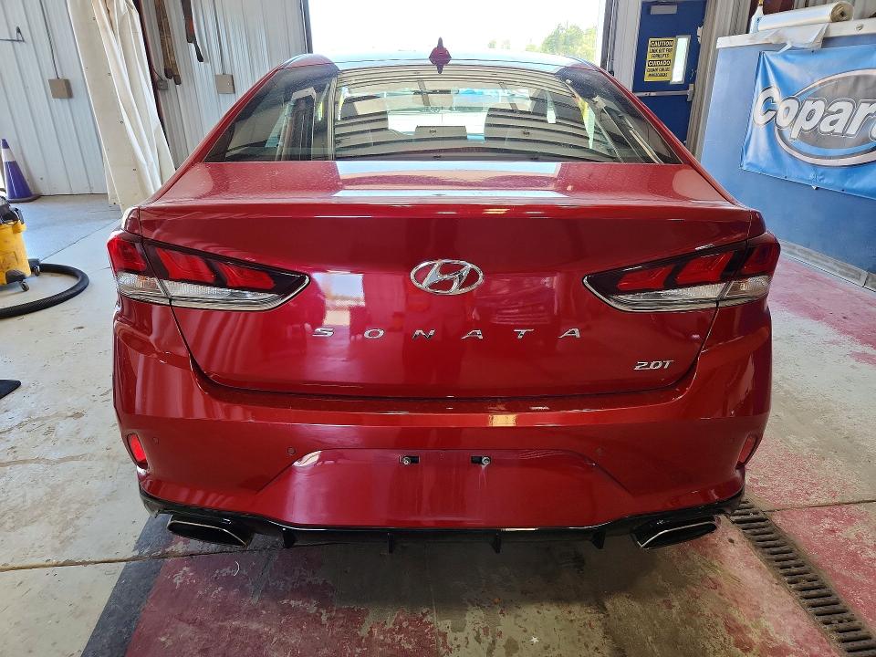 62959996 :رقم المزاد ، 5NPE34AB6JH675568 vin ، 2018 Hyundai Sonata مزاد بيع