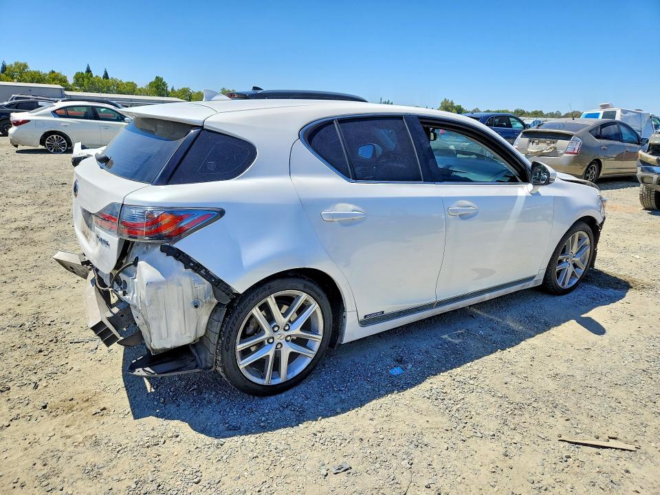 61560076 :رقم المزاد ، JTHKD5BH5G2274403 vin ، 2016 Lexus Ct مزاد بيع