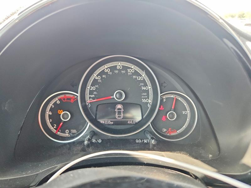 Продажа на аукционе авто 2019 Volkswagen Beetle, vin: 3VWFD7AT4KM710810, номер лота: 63383866