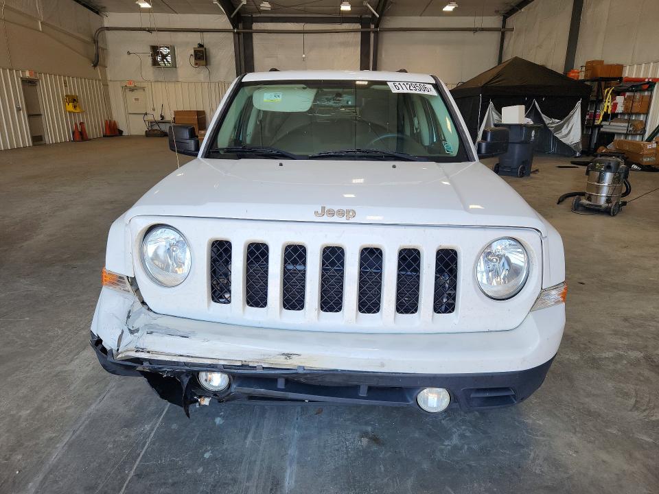 61129506 :رقم المزاد ، 1C4NJPBA2GD743506 vin ، 2016 Jeep Patriot مزاد بيع