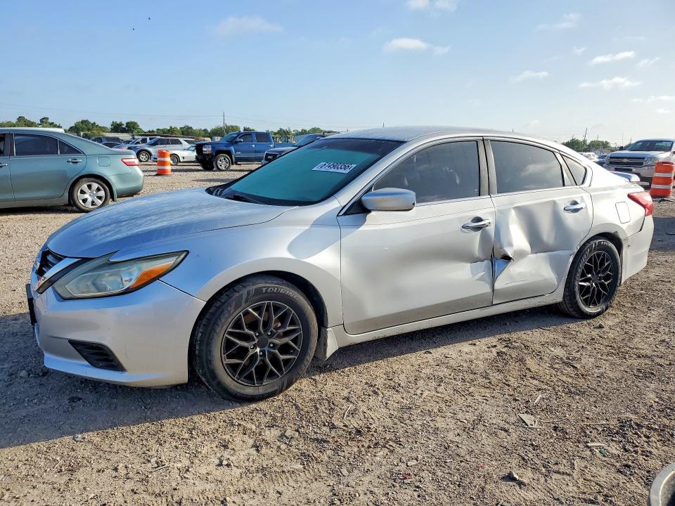 2017 Nissan Altima მანქანა იყიდება აუქციონზე, vin: 1N4AL3AP9HN341216, აუქციონის ნომერი: 61490356