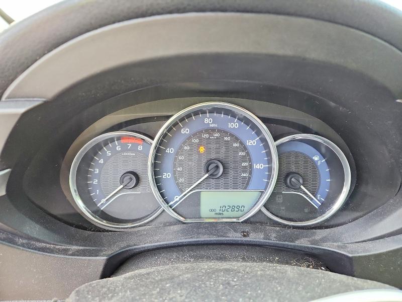 59357186 :رقم المزاد ، 2T1BURHE2FC411061 vin ، 2015 Toyota Corolla مزاد بيع