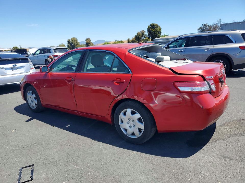 59365306 :رقم المزاد ، 4T1BF3EKXBU684680 vin ، 2011 Toyota Camry مزاد بيع