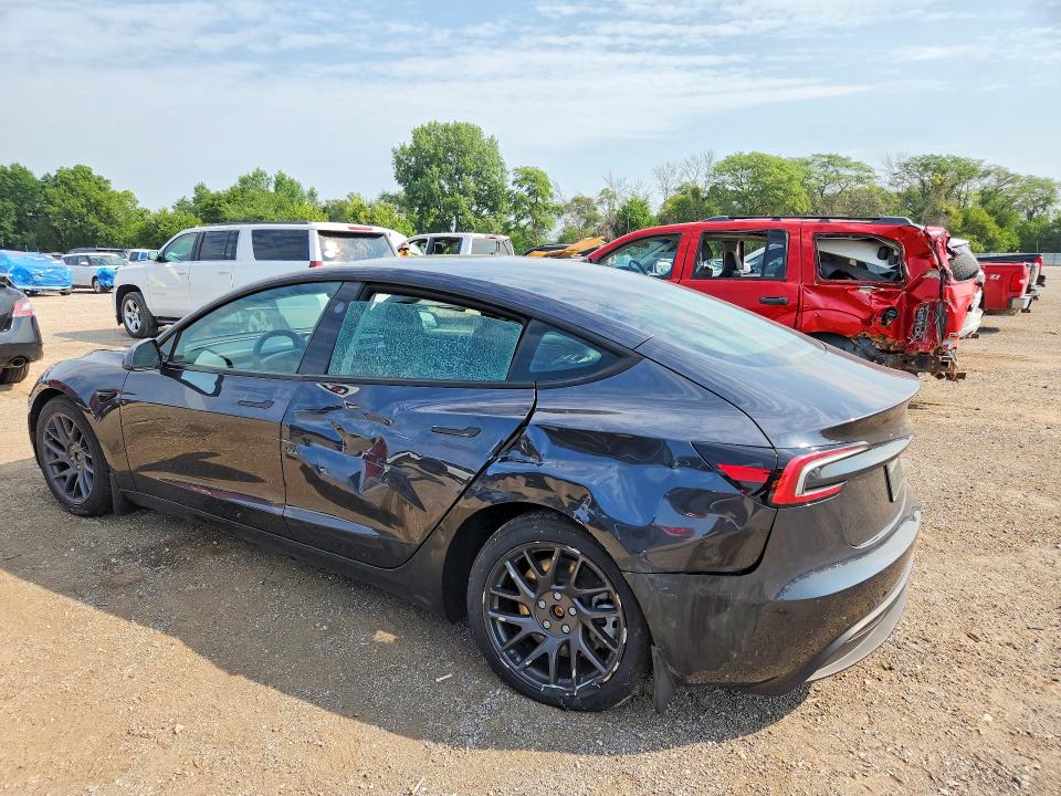61589636 :رقم المزاد ، 5YJ3E1EB8SF997994 vin ، 2025 Tesla Model 3 مزاد بيع