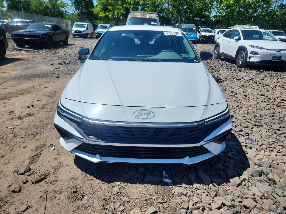 61354146 :رقم المزاد ، KMHLM4DG4TU178597 vin ، 2026 Hyundai Elantra مزاد بيع