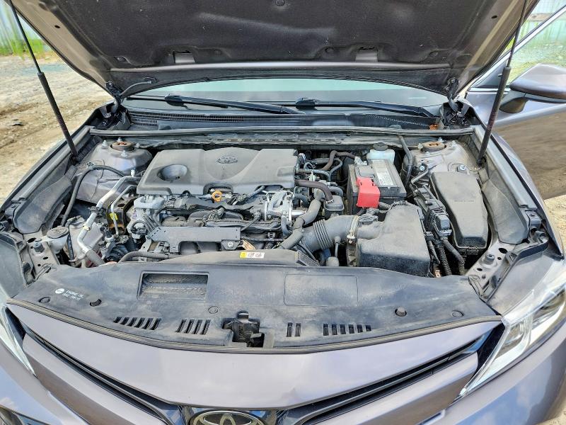 62546436 :رقم المزاد ، 4T1B11HK6KU806742 vin ، 2019 Toyota Camry مزاد بيع
