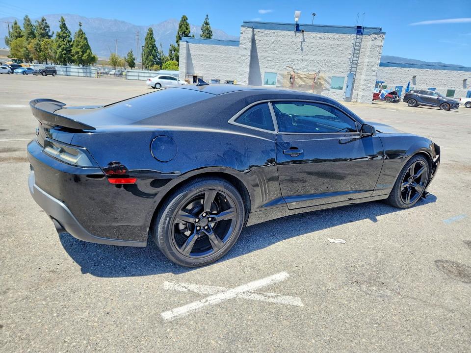 61923856 :رقم المزاد ، 2G1FB1E33F9209866 vin ، 2015 Chevrolet Camaro مزاد بيع