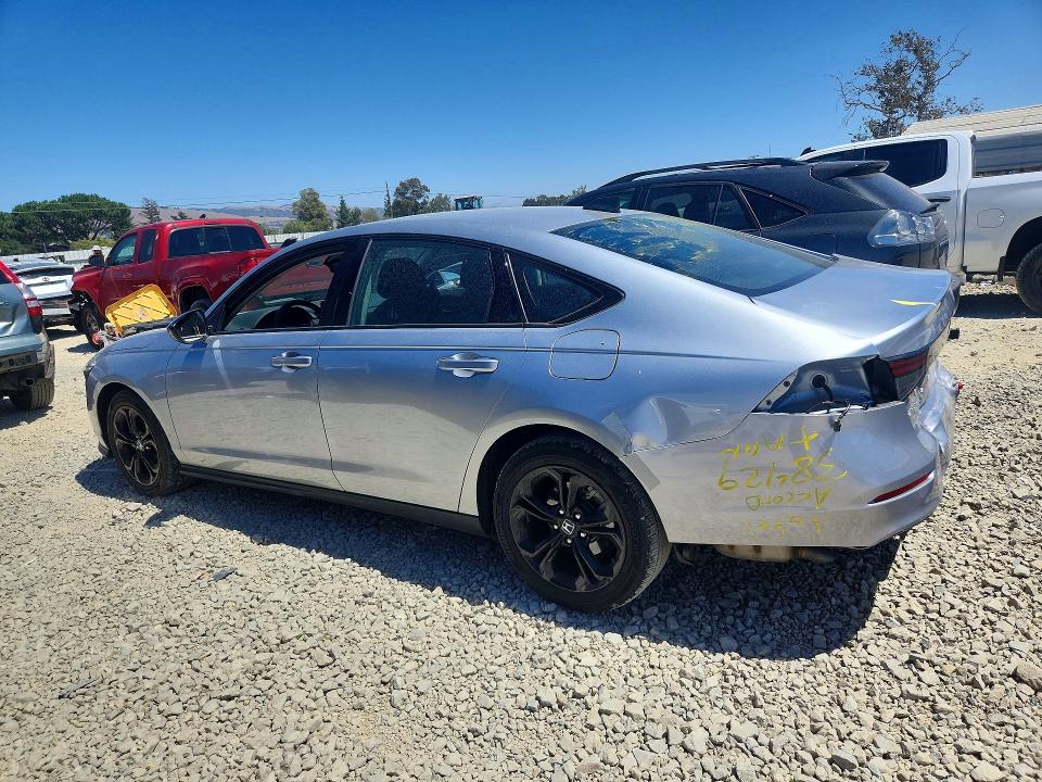 2025 Honda Accord მანქანა იყიდება აუქციონზე, vin: 1HGCY1F4XSA032006, აუქციონის ნომერი: 61321986