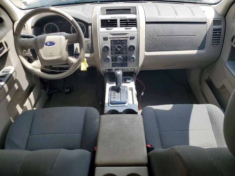 62520846 :رقم المزاد ، 1FMCU59369KA17958 vin ، 2009 Ford Escape مزاد بيع