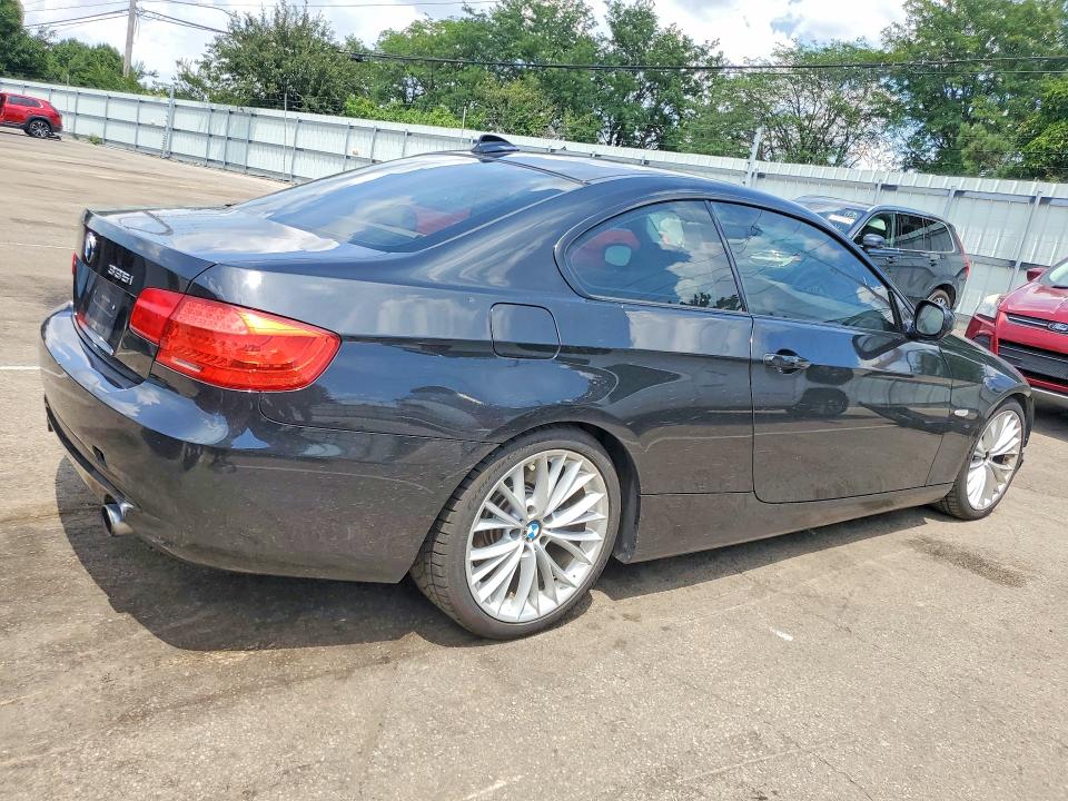 60431716 :رقم المزاد ، WBAKG7C56BE598490 vin ، 2011 Bmw 335 مزاد بيع